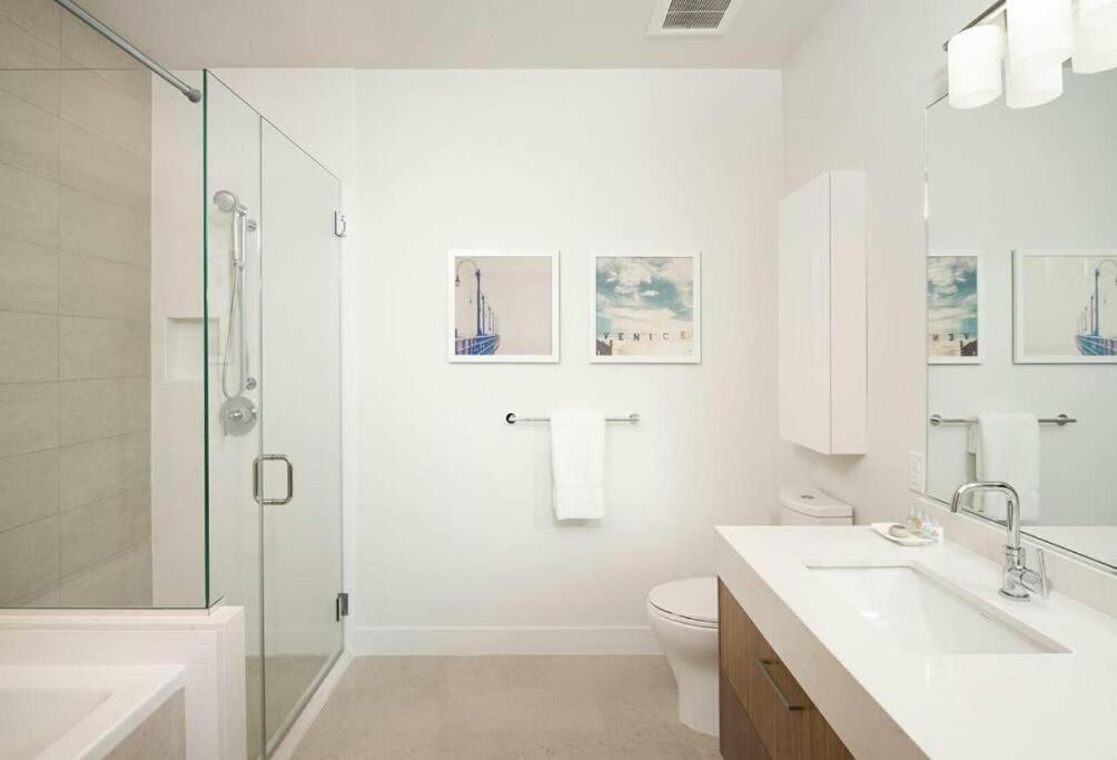 Top Floor High Rise 3 Bed Dtla Skyscraper Penthouse Лос-Анджелес Екстер'єр фото