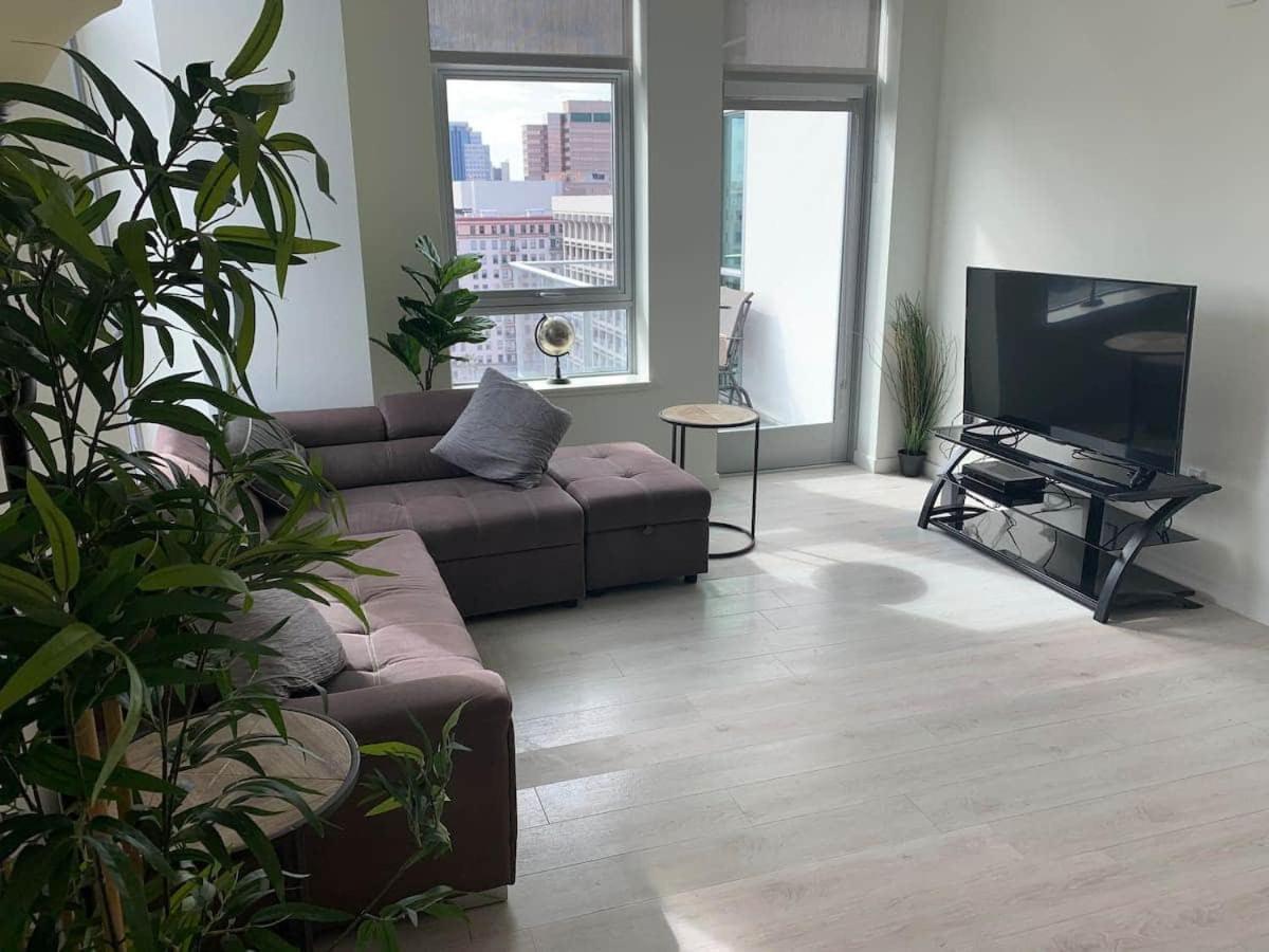 Top Floor High Rise 3 Bed Dtla Skyscraper Penthouse Лос-Анджелес Екстер'єр фото