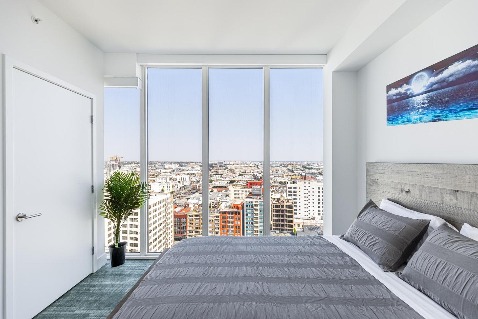 Top Floor High Rise 3 Bed Dtla Skyscraper Penthouse Лос-Анджелес Екстер'єр фото