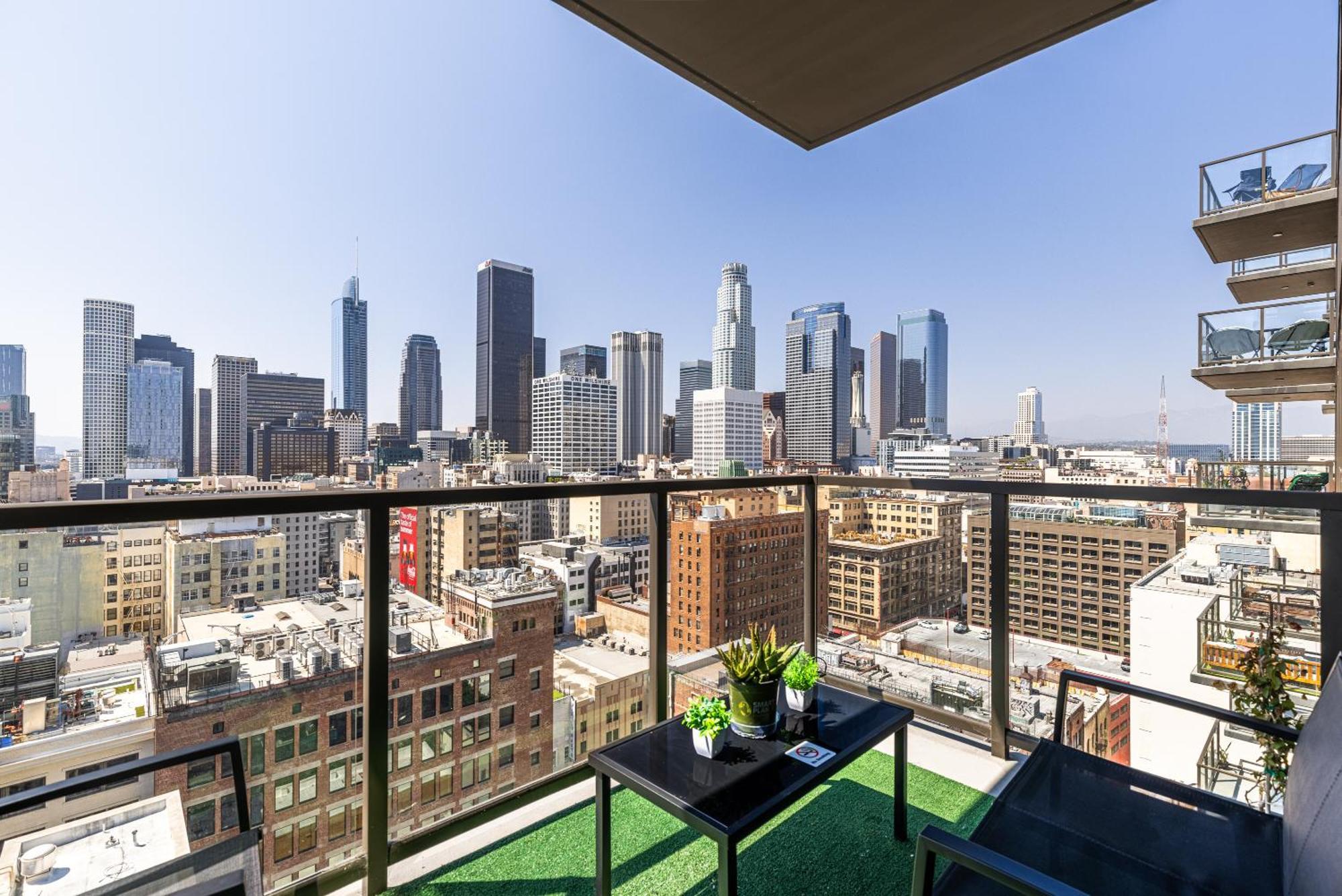 Top Floor High Rise 3 Bed Dtla Skyscraper Penthouse Лос-Анджелес Екстер'єр фото